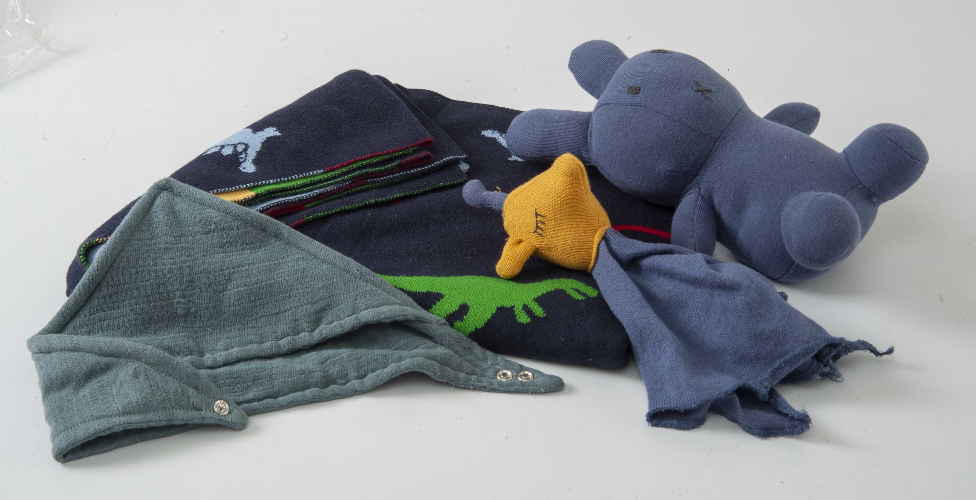 Gift Set of 4 (Blanket with Muslin Bib, Rabbit, Giraffe Comforter) | 100% Organic Cotton